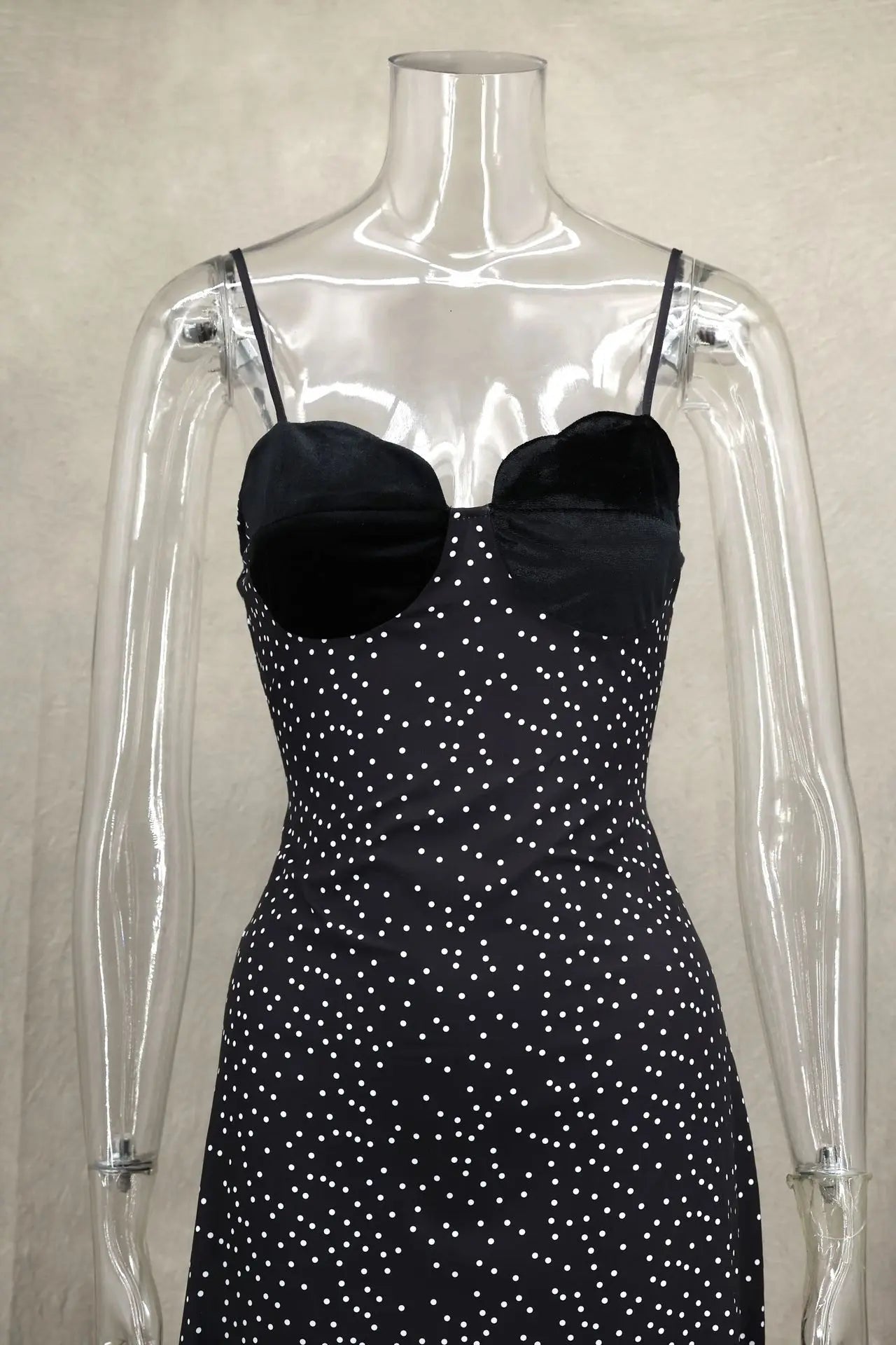 VEITCHE 2025 Summer Female Sexy Sleeveless Suspenders Polka Black Dot Print Long Dress Women Party Straps A-Line Vestidos