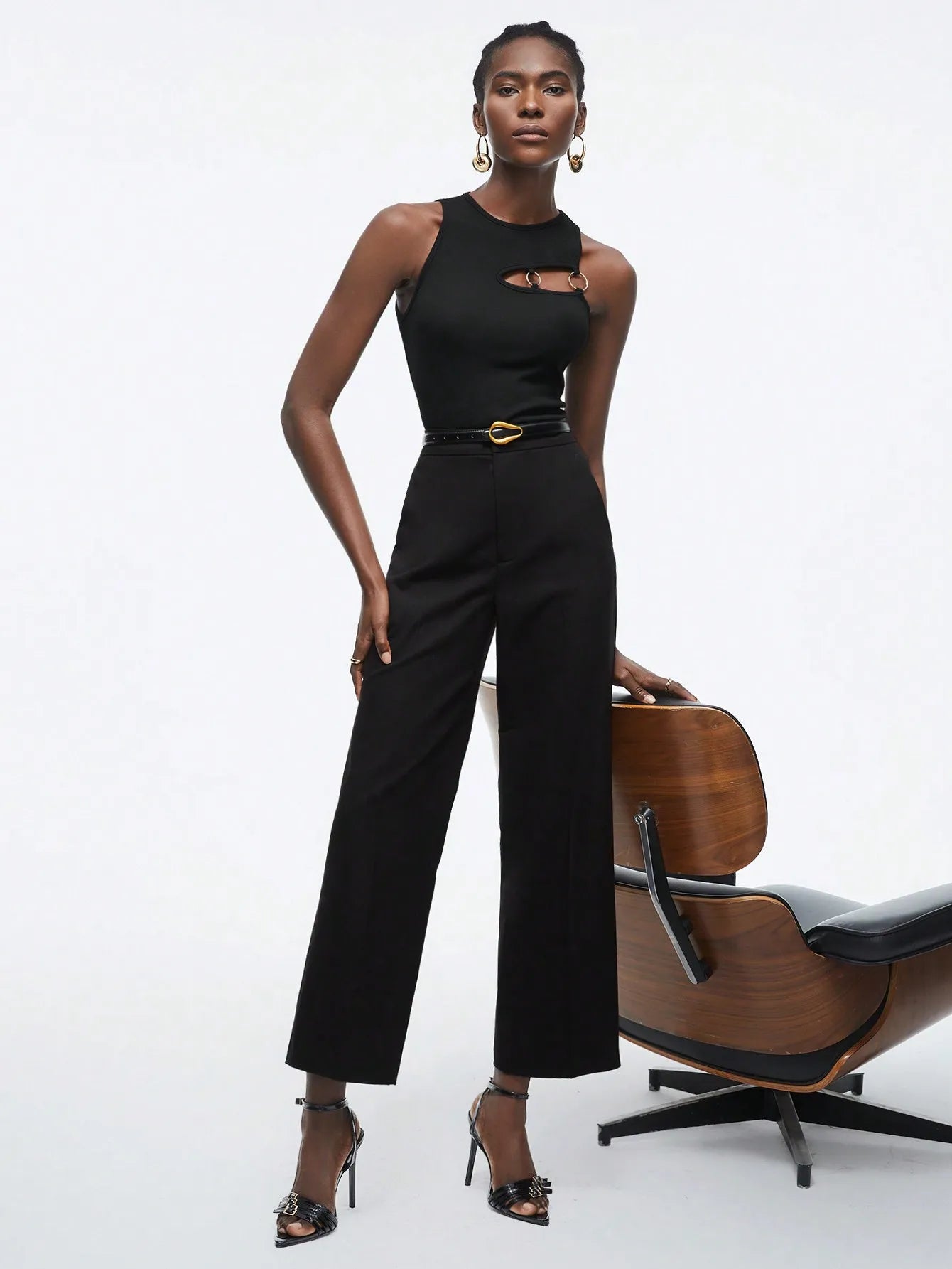 New Summer Women Casual Black Tank Top Sexy Crop Top Streetwear Simple T Shirt Hollow Out Corset Top Female Slim Short T Shirt