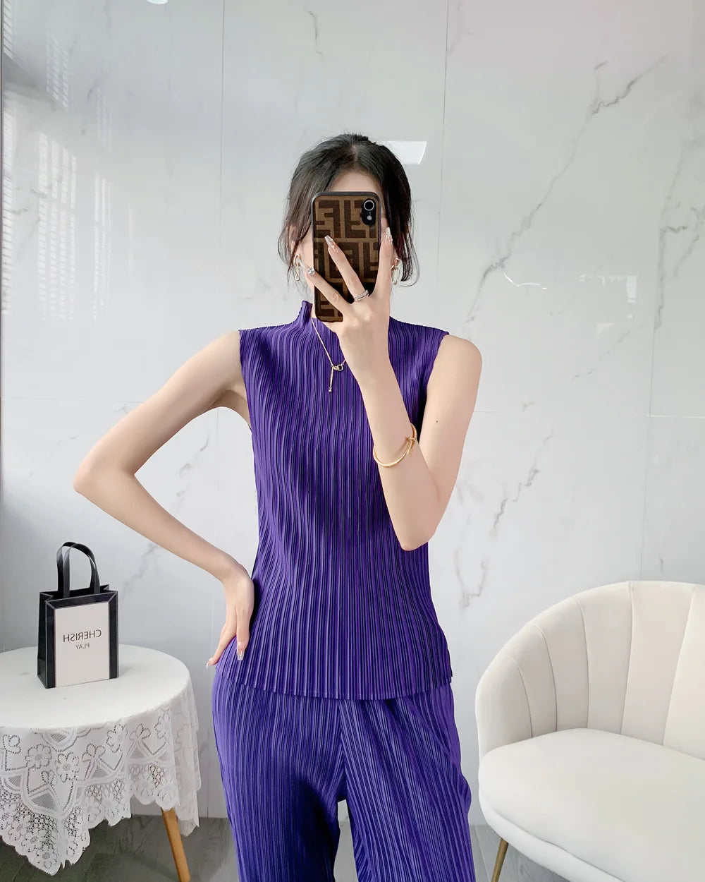 Miyake Pleated Elegant Fashion Temperament Solid Color Half High Neck Sleeveless Women's Vest 2023 Summer New Breathable Top