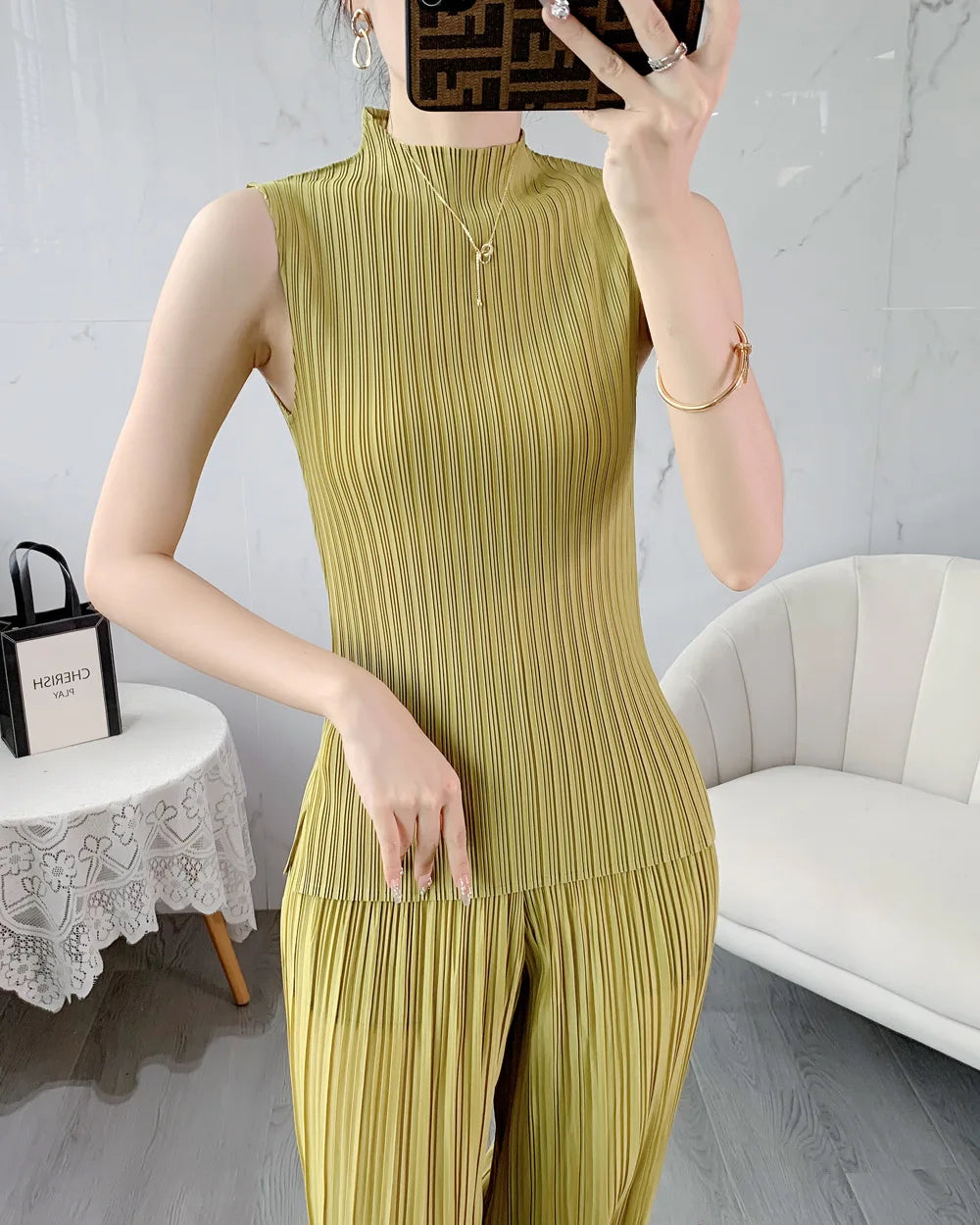 Miyake Pleated Elegant Fashion Temperament Solid Color Half High Neck Sleeveless Women's Vest 2023 Summer New Breathable Top